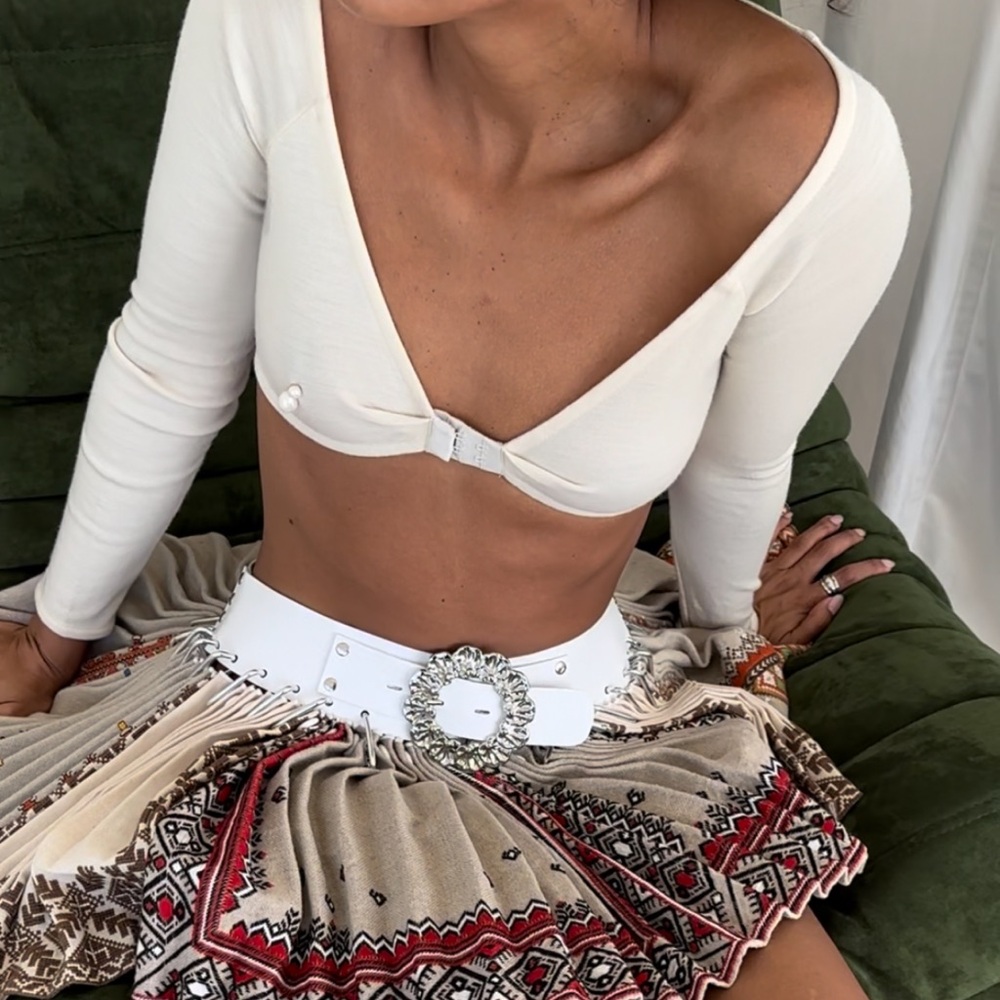 Bevza wool crop top